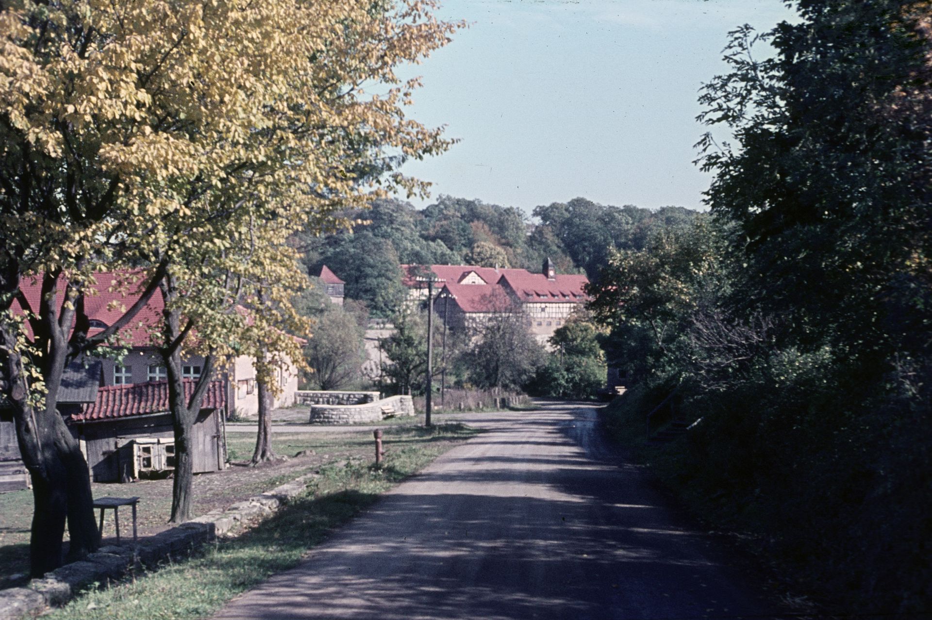 Gutshof Blick Heidelbergstraße Richtunf Brücke Ölbach